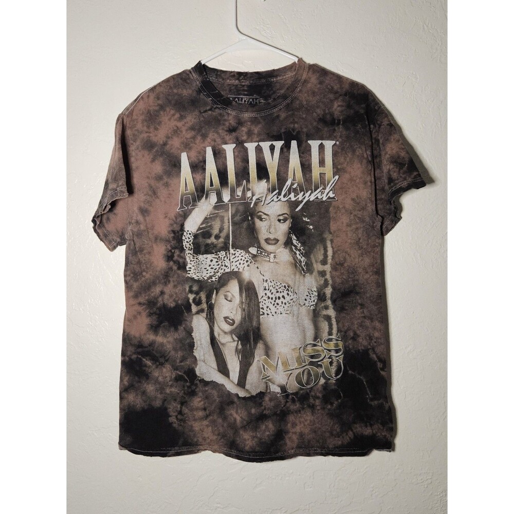Aaliyah 'Miss You' Music Distressed T-Shirt Size Small
